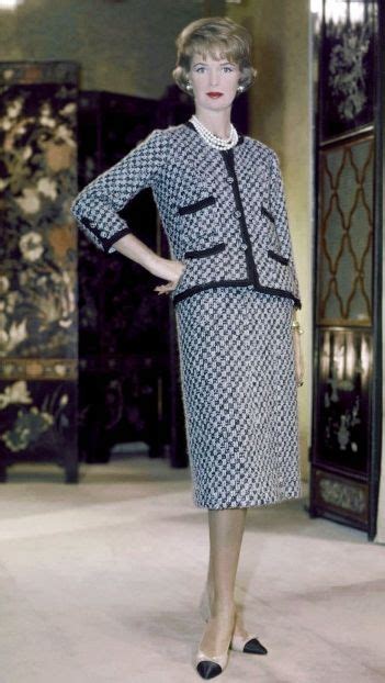 the chanel suit 1950|chanel famous suit.